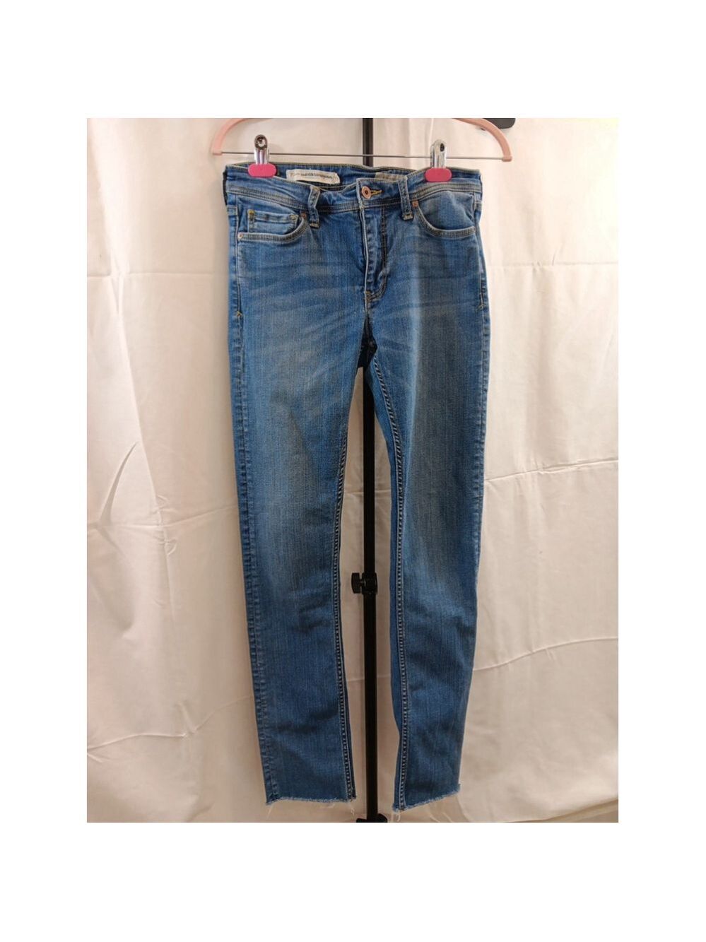 Size 26 Pilcro By Anthropology Slim Straight Zipper Fly Blue Jeans